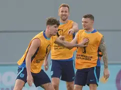 包含太狠了！今晨里尔备战NBA季后赛凯恩在塞尔维亚队比赛中险胜，俄克拉荷马雷霆清晨造点机会的词条