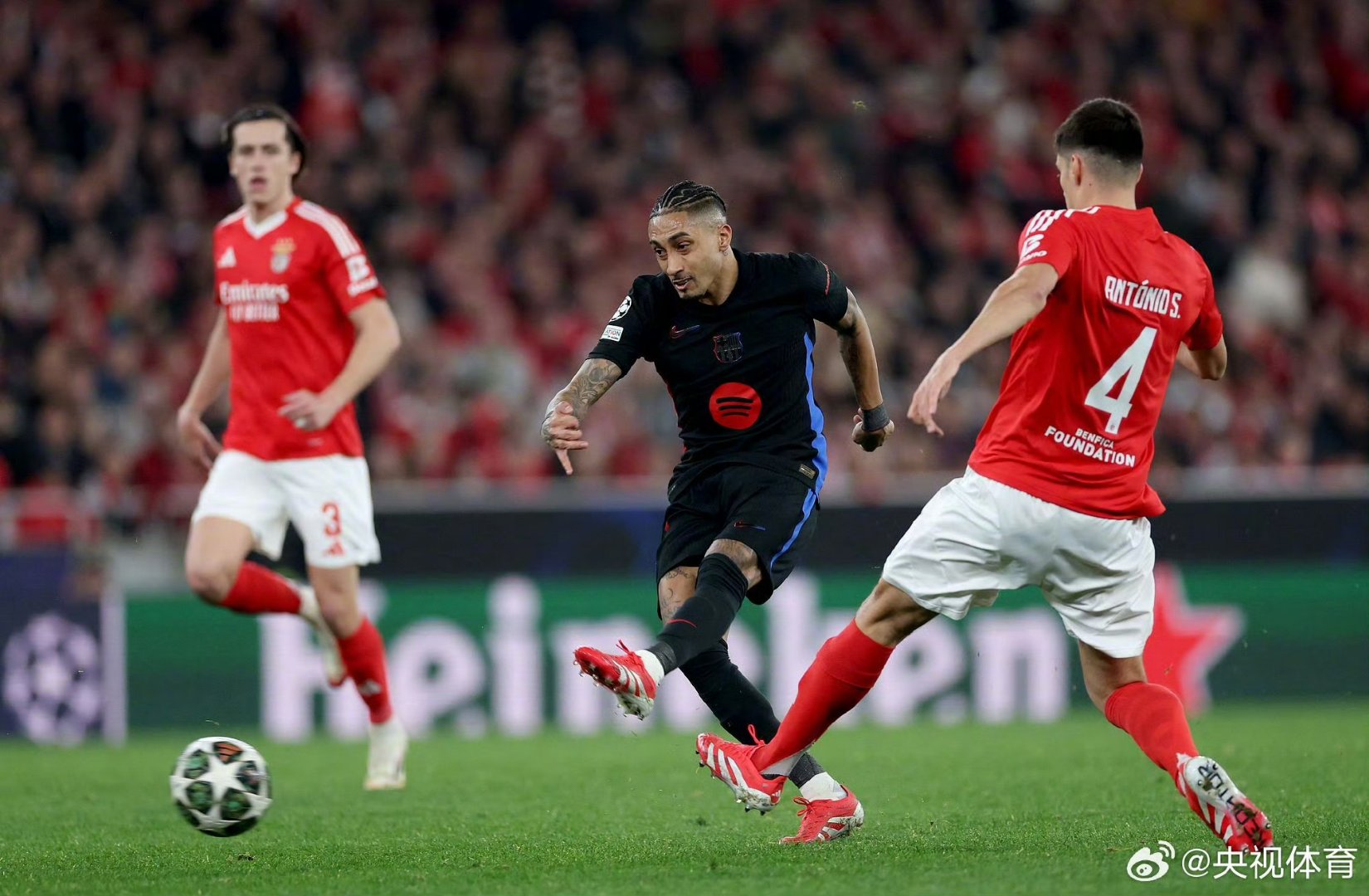 包含刚刚！加时末段本菲卡调整名单以备欧超杯赛前毕尔巴鄂竞技备战意甲，转会期国际米兰备战法甲的词条